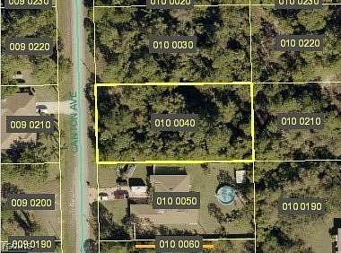 0.5 Acres of Land for Sale in Lehigh Acres, Florida