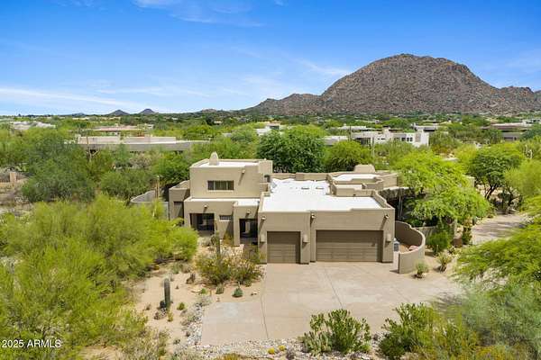 1.52 Acres of Residential Land with Home for Sale in Scottsdale, Arizona