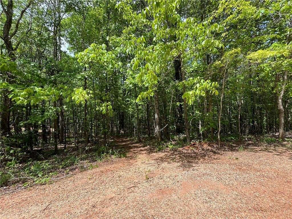 1.89 Acres of Land for Sale in Waverly, Alabama