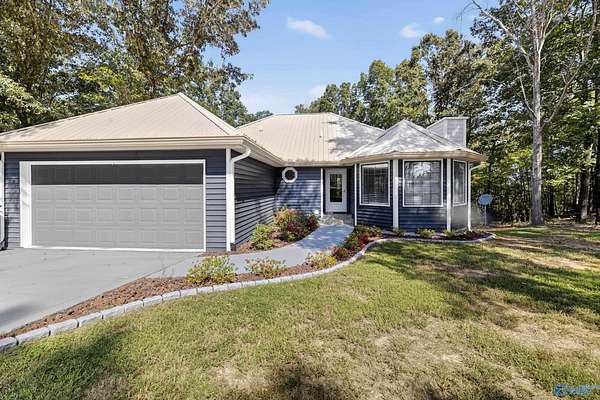 5 Acres of Residential Land with Home for Sale in Centre, Alabama