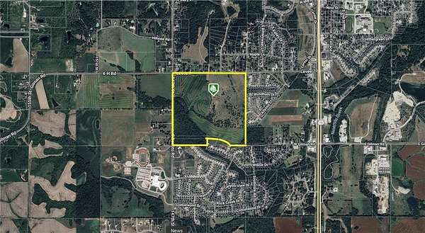 154 Acres of Land for Sale in Lansing, Kansas