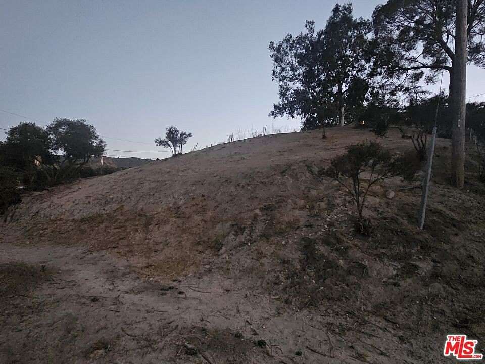 0.17 Acres of Residential Land for Sale in Tujunga, California