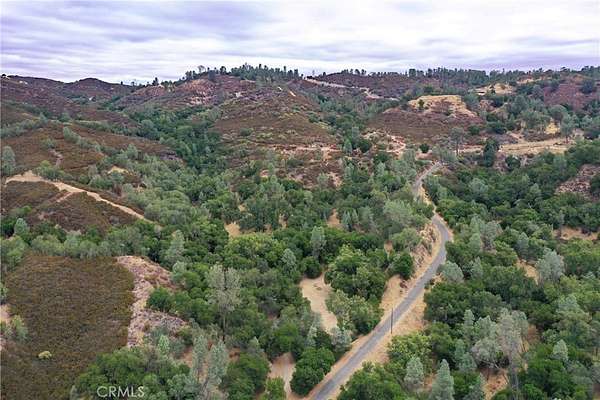 26 Acres of Agricultural Land with Home for Sale in Bradley, California