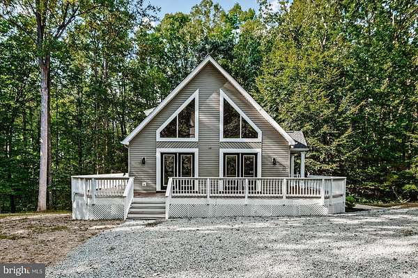 2 Acres of Residential Land with Home for Sale in Mineral, Virginia