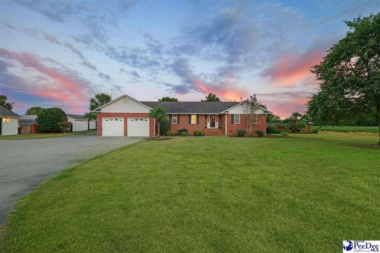 2.25 Acres of Residential Land with Home for Sale in Darlington, South Carolina