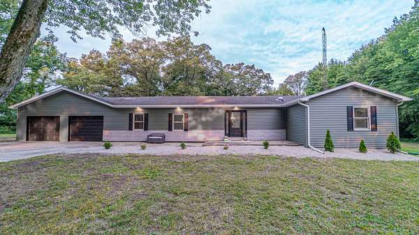 2.36 Acres of Residential Land with Home for Sale in North Judson, Indiana