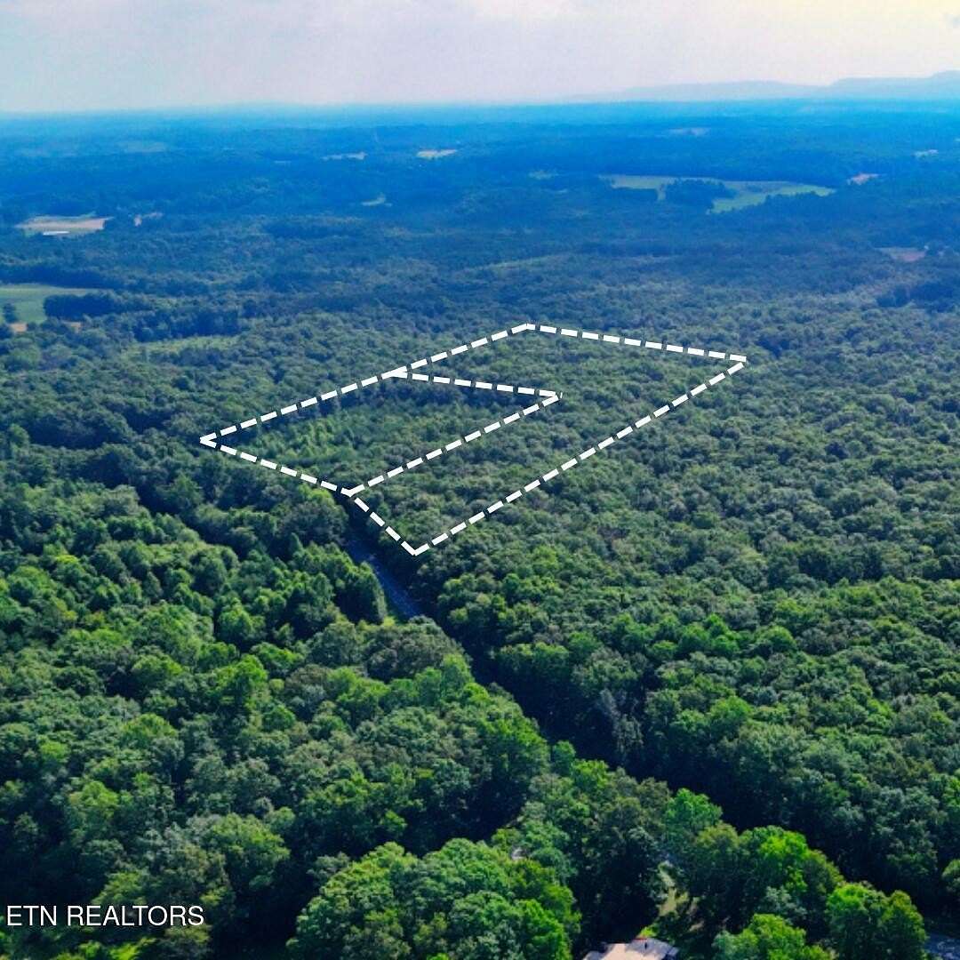 18.8 Acres of Land for Sale in Crossville, Tennessee