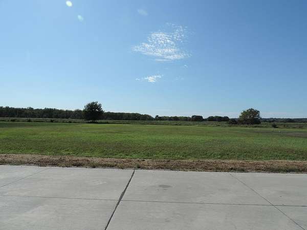 1 Acre of Land for Sale in Yankton, South Dakota
