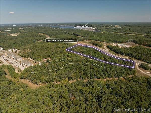 7.23 Acres of Commercial Land for Sale in Lake Ozark, Missouri