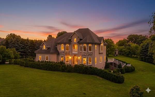 1.82 Acres of Residential Land with Home for Sale in Cedarburg, Wisconsin