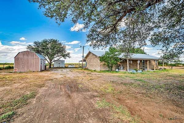 3 Acres of Residential Land with Home for Sale in Gardendale, Texas