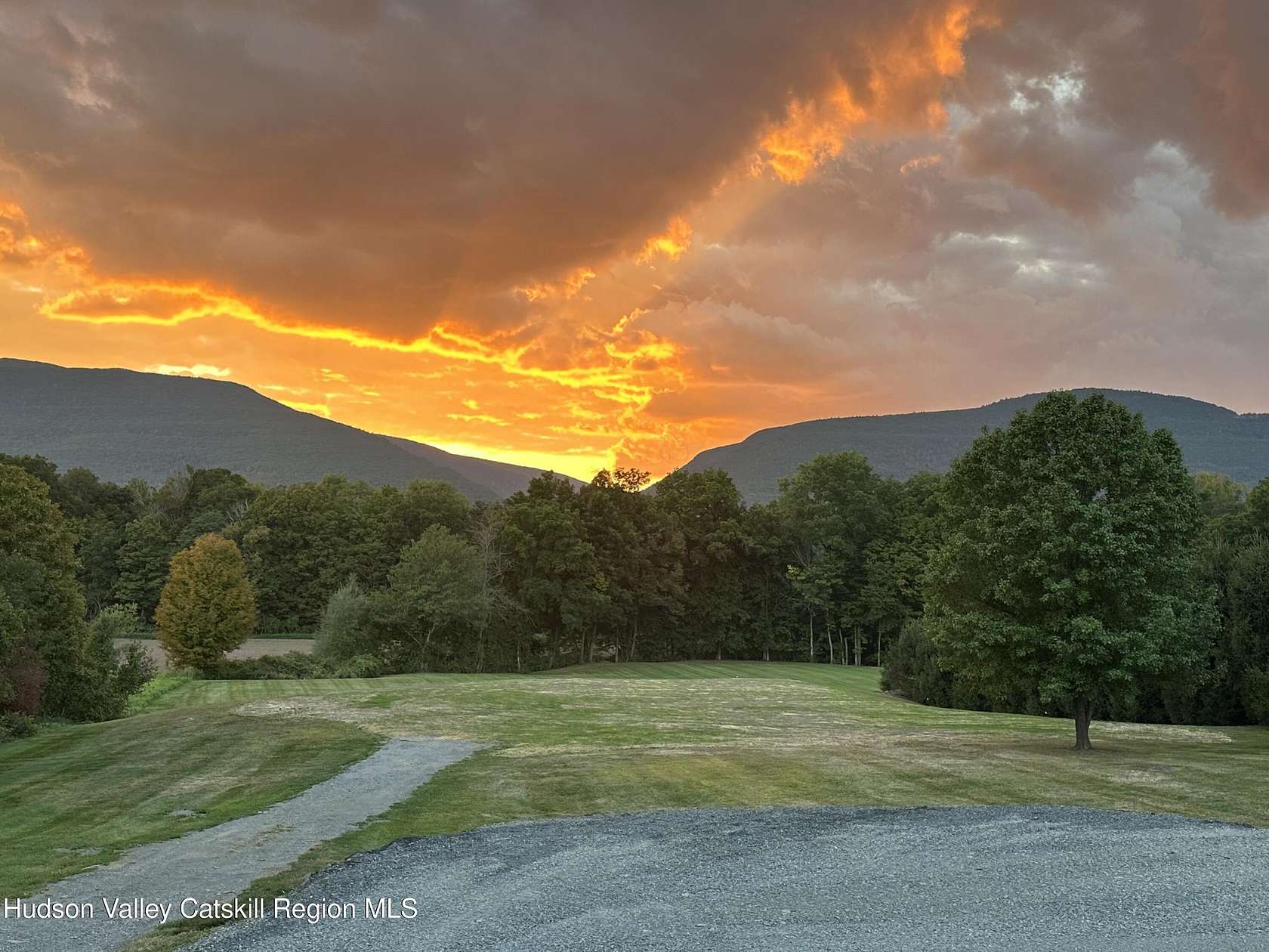 2.4 Acres of Residential Land for Sale in Saugerties, New York