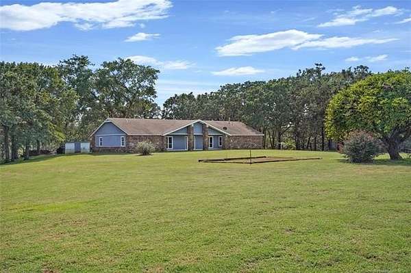 20.5 Acres of Land with Home for Sale in Broken Arrow, Oklahoma