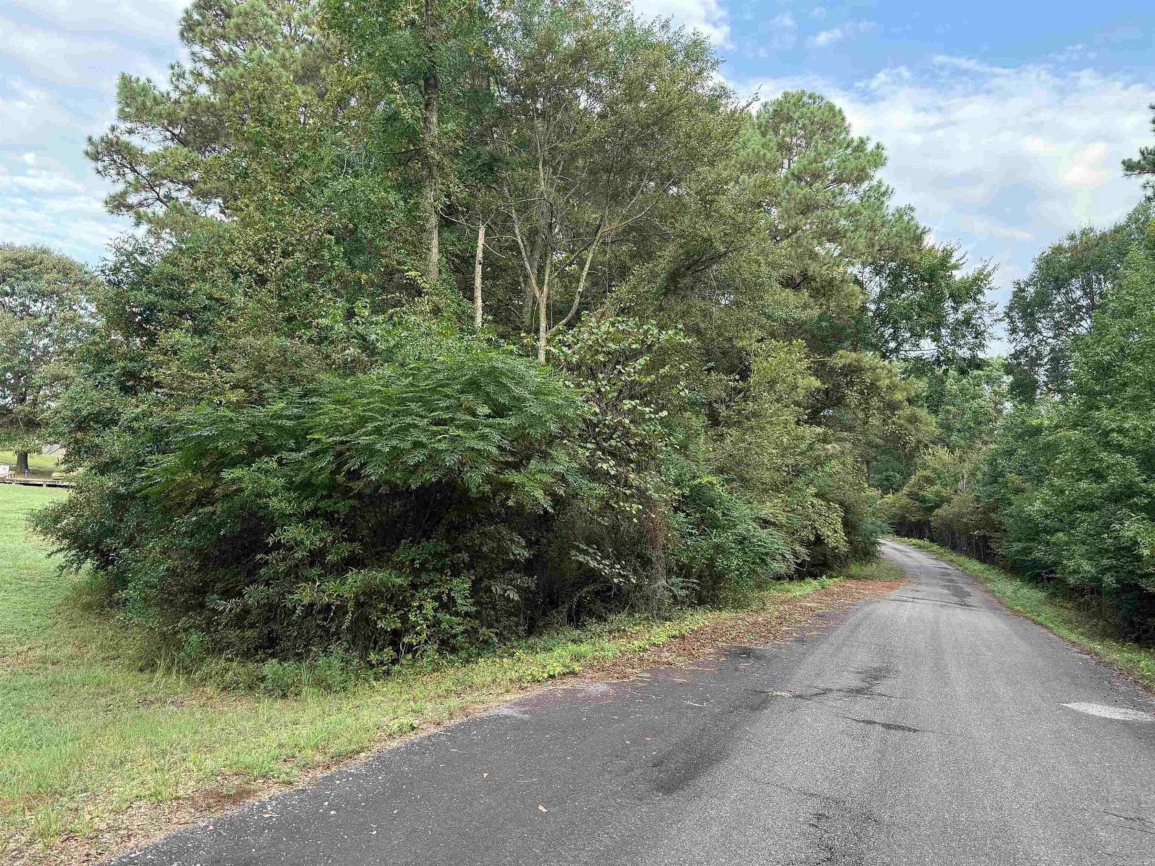 1.58 Acres of Residential Land for Sale in Nashville, Arkansas