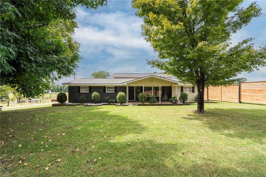 2 Acres of Improved Mixed-Use Land for Sale in Gravette, Arkansas