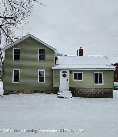 1.63 Acres of Residential Land with Home for Sale in Eaton Rapids, Michigan