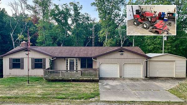 3.19 Acres of Residential Land with Home for Auction in Magnolia, Ohio