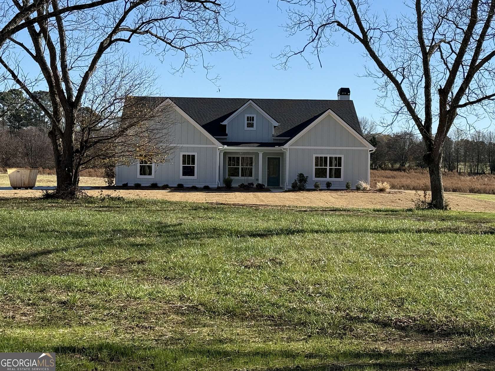 5 Acres of Residential Land with Home for Sale in Williamson, Georgia