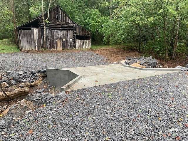 31.6 Acres of Recreational Land for Sale in Bethpage, Tennessee