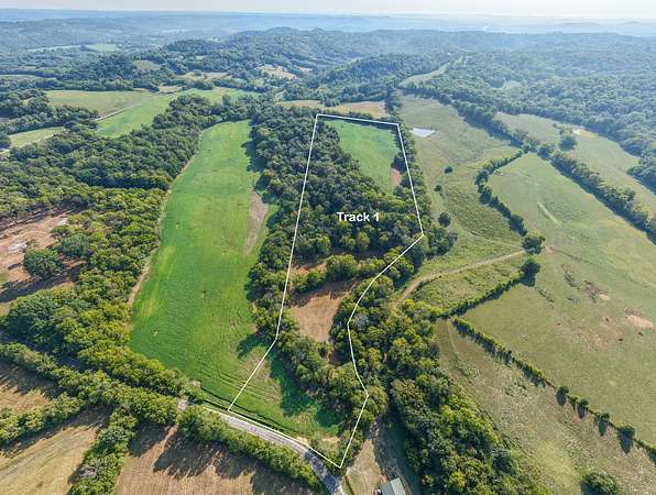29 Acres of Land for Sale in Williamsport, Tennessee