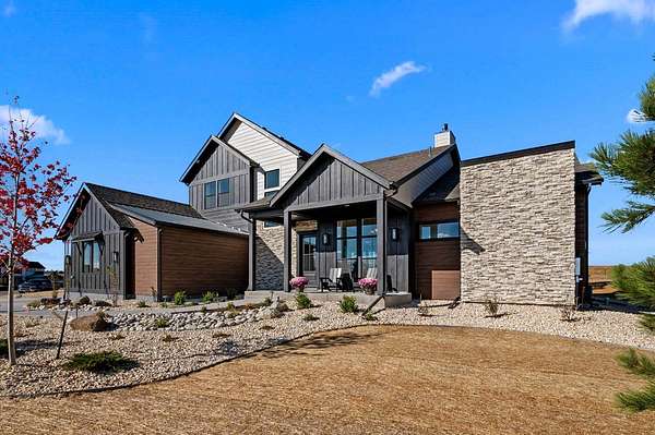 3.64 Acres of Residential Land with Home for Sale in Clarksville, Tennessee