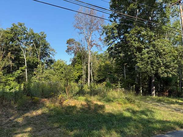 1.29 Acres of Residential Land for Sale in Tullahoma, Tennessee