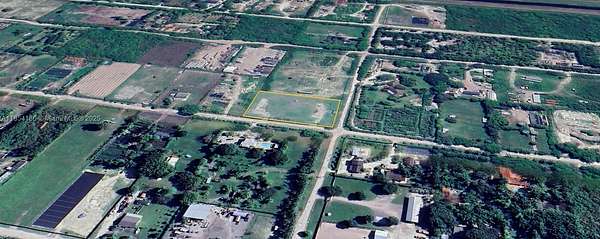 1.63 Acres of Land for Lease in Miami, Florida
