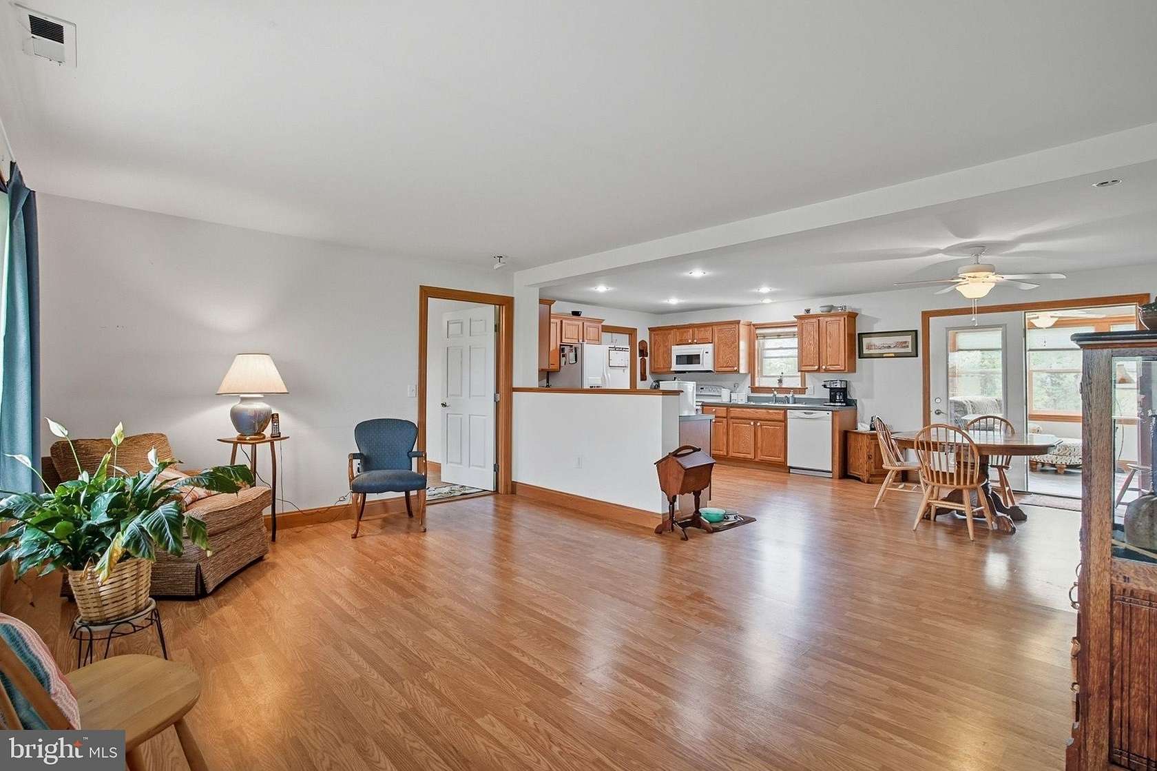 14.5 Acres of Land with Home for Sale in Cambridge, Maryland