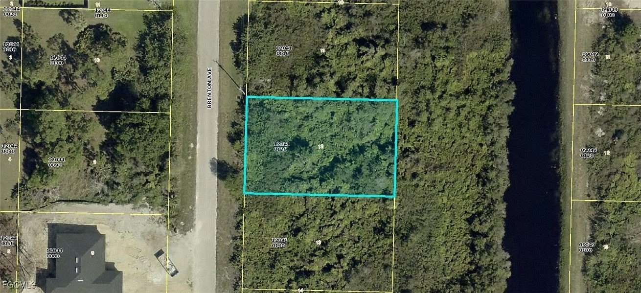 0.23 Acres of Residential Land for Sale in Lehigh Acres, Florida