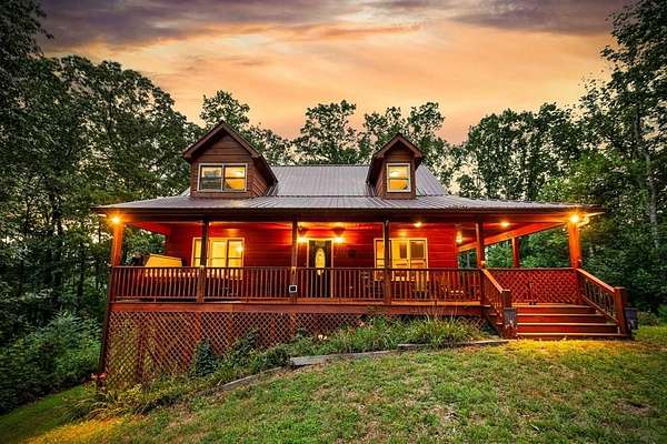 2.12 Acres of Residential Land with Home for Sale in Ellijay, Georgia