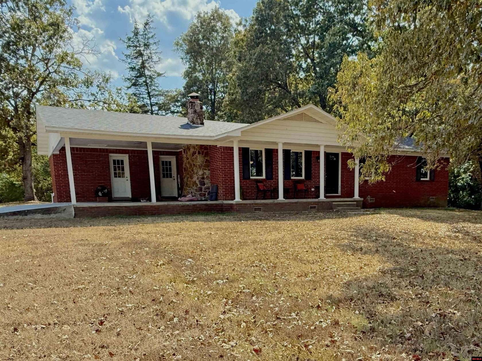 5.3 Acres of Residential Land with Home for Sale in Calico Rock, Arkansas