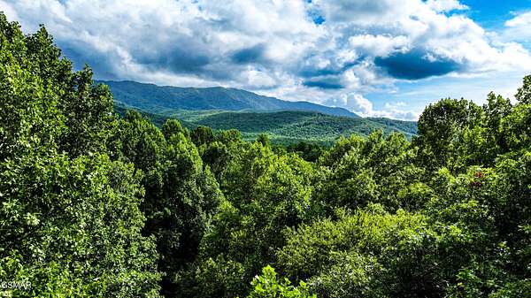 1.6 Acres of Residential Land for Sale in Gatlinburg, Tennessee