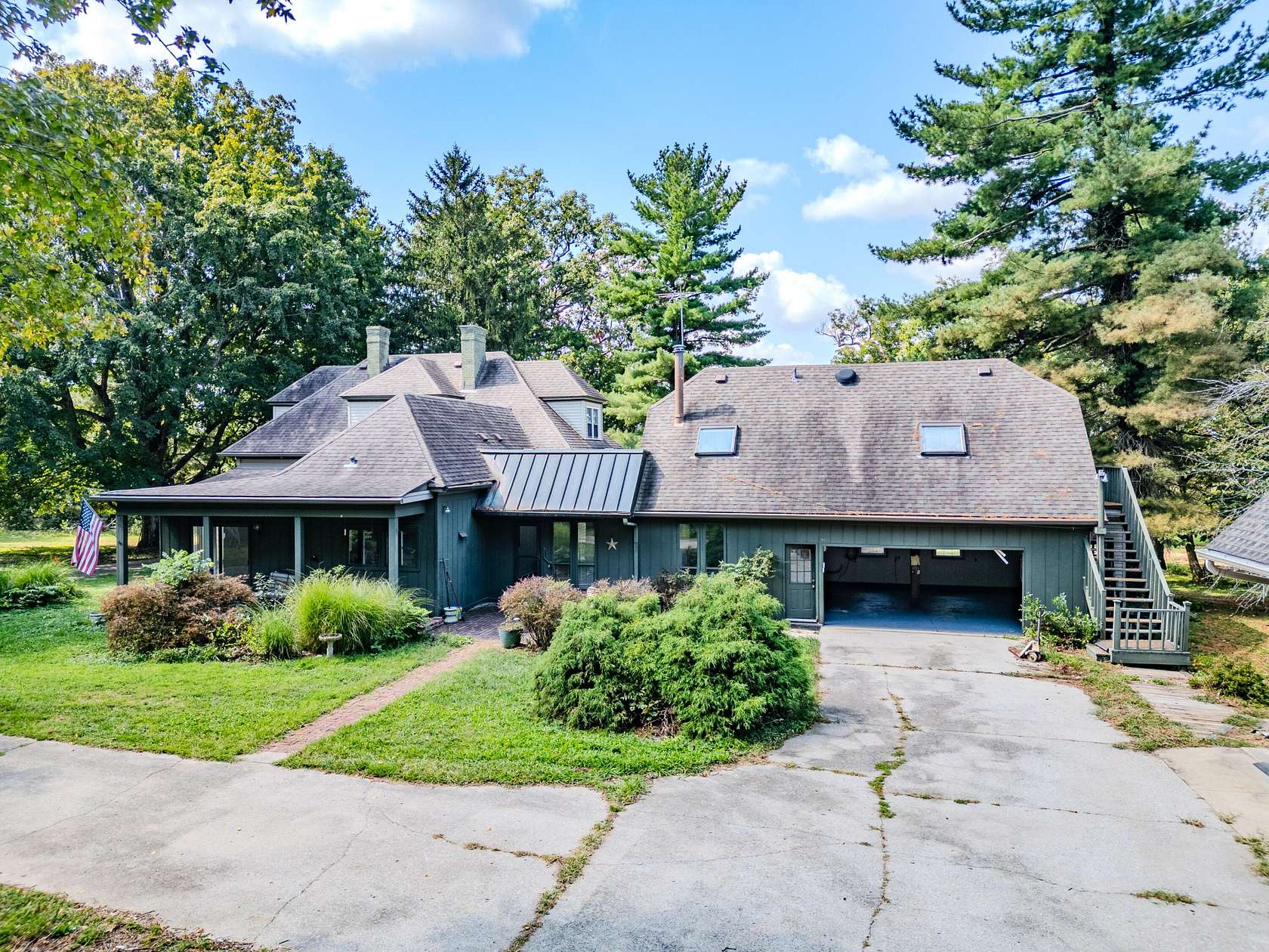 10 Acres of Land with Home for Sale in Danville, Kentucky