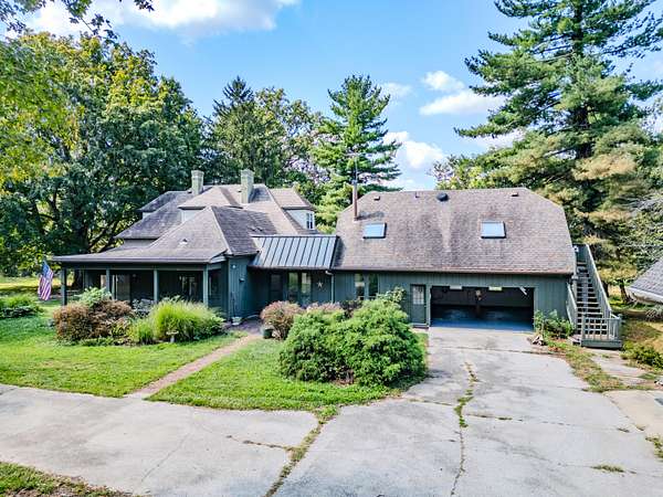 10 Acres of Land with Home for Sale in Danville, Kentucky