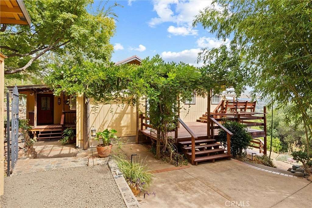 40 Acres of Land with Home for Sale in Oroville, California