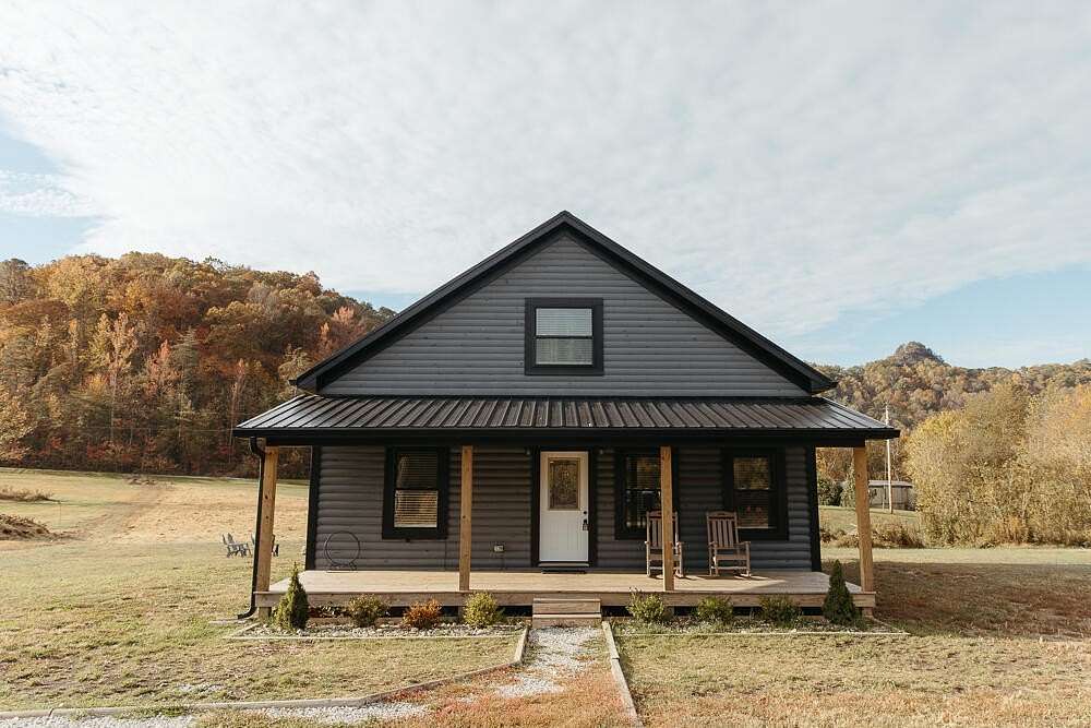 1.5 Acres of Residential Land with Home for Sale in Stanton, Kentucky