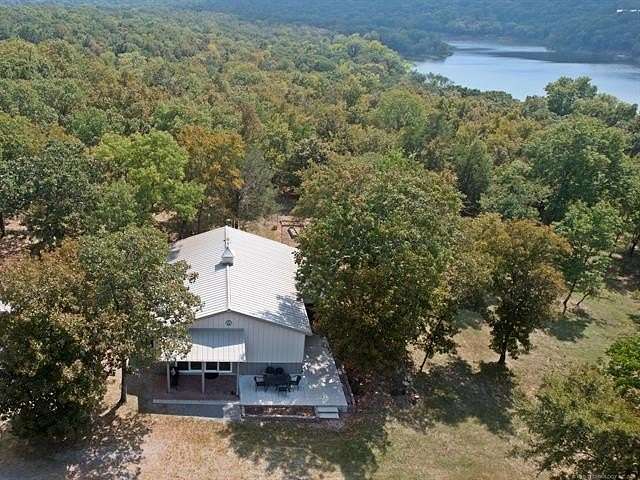 10 Acres of Land with Home for Sale in Hulbert, Oklahoma