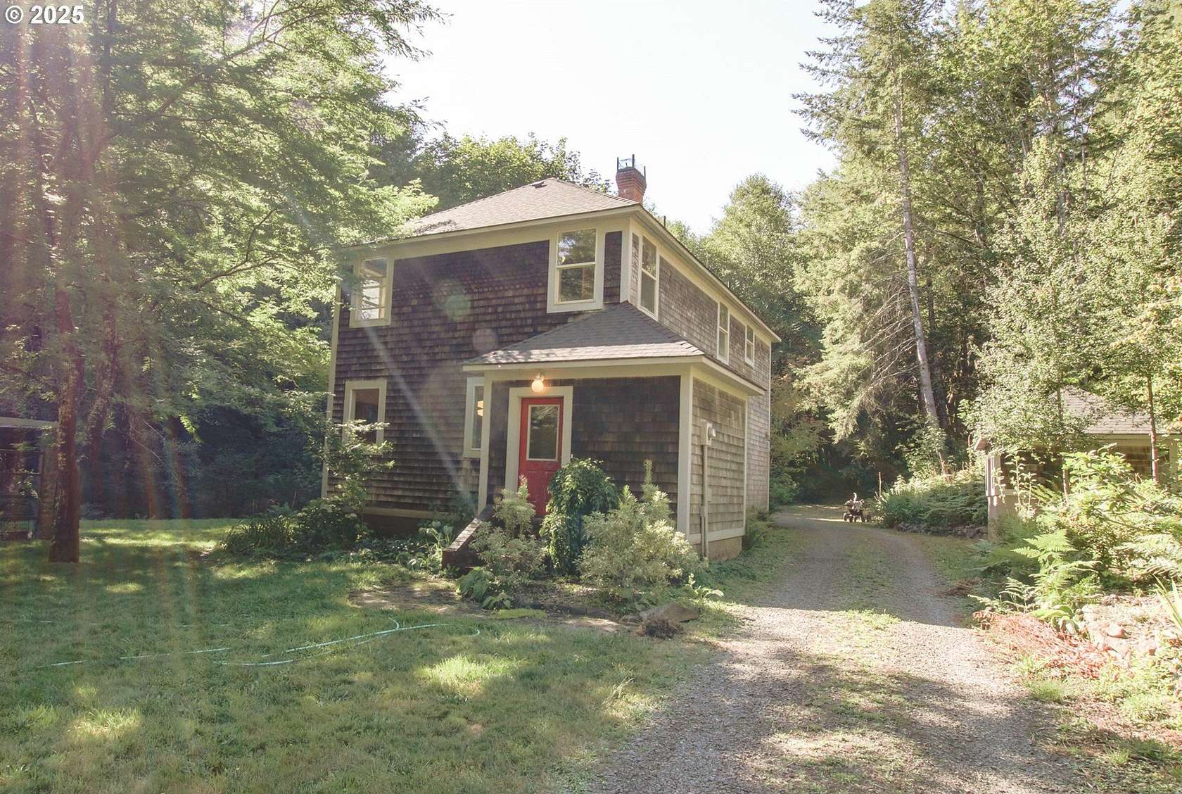 35.2 Acres of Recreational Land with Home for Sale in Deadwood, Oregon