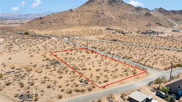 1 Acre of Residential Land for Sale in Apple Valley, California