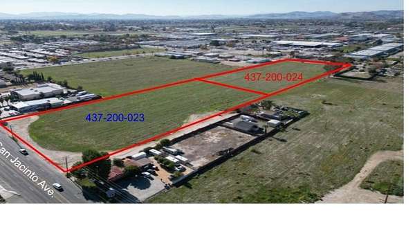 4.89 Acres of Commercial Land for Sale in San Jacinto, California