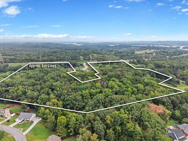 42.7 Acres of Recreational Land for Sale in Soddy-Daisy, Tennessee
