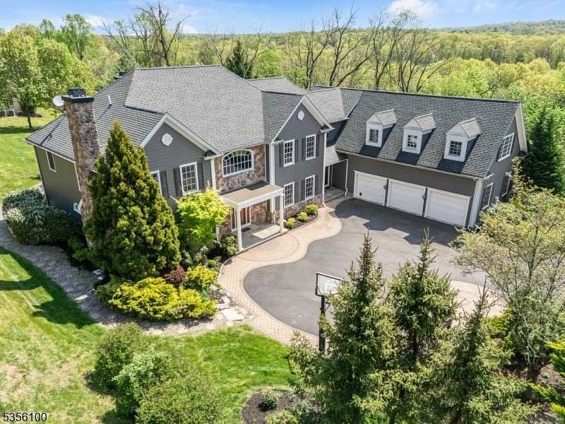 2.76 Acres of Residential Land with Home for Sale in Chatham Township, New Jersey