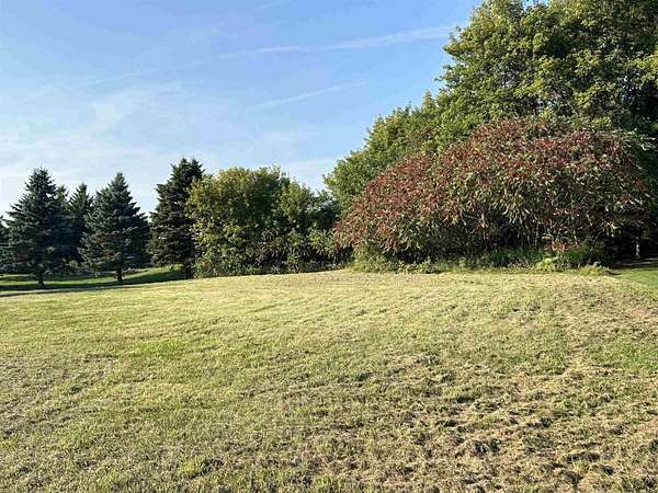 0.36 Acres of Residential Land for Sale in Mosinee, Wisconsin