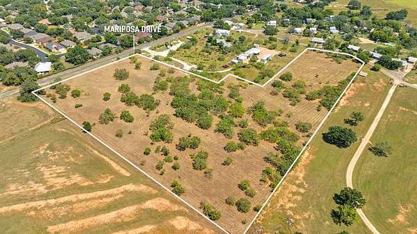 9.37 Acres of Residential Land for Sale in Fredericksburg, Texas