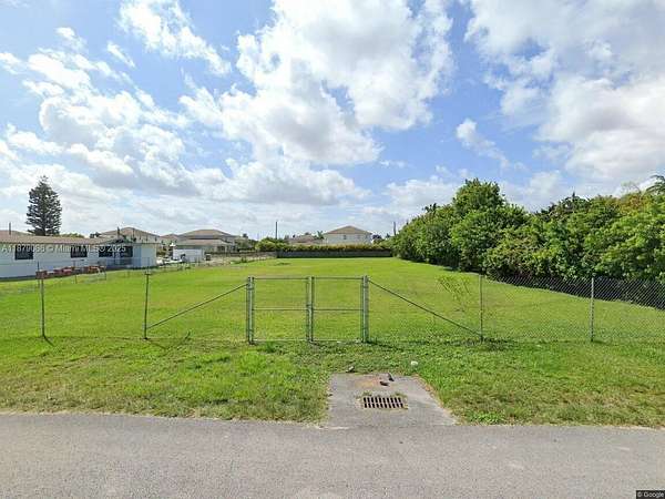 0.78 Acres of Residential Land for Sale in Sweetwater, Florida