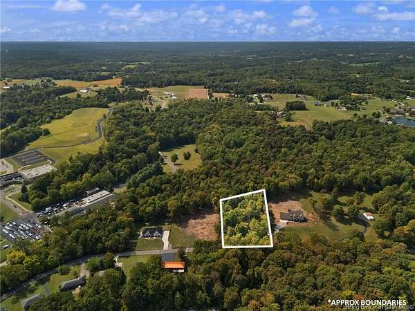 2.82 Acres of Residential Land for Sale in Floyds Knobs, Indiana