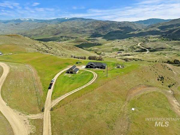 20 Acres of Recreational Land with Home for Sale in Horseshoe Bend, Idaho