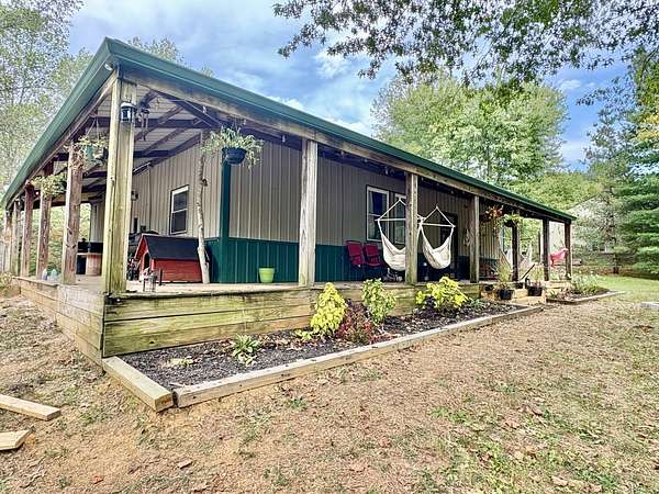 4.15 Acres of Residential Land with Home for Sale in Tell City, Indiana