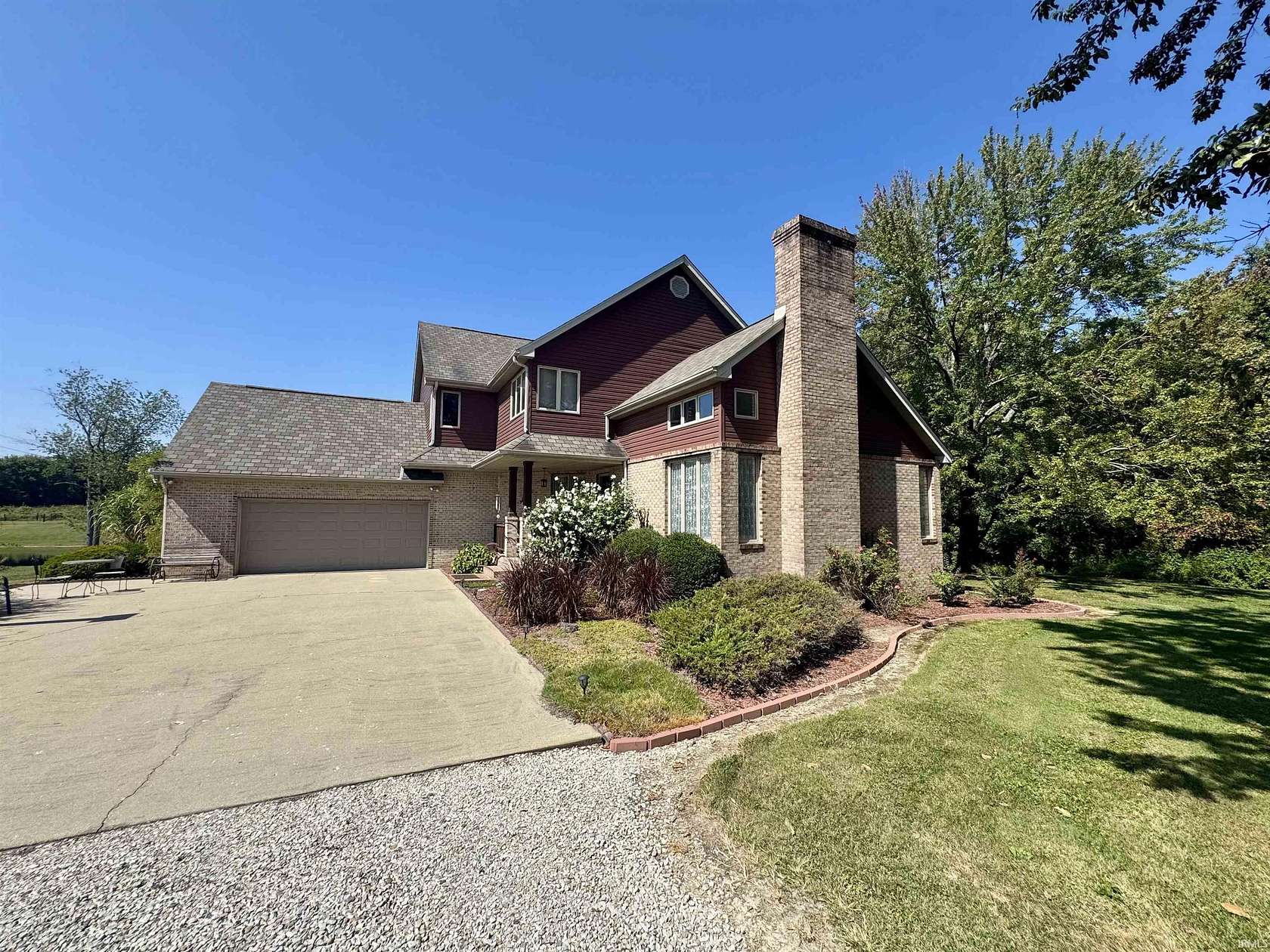 4.75 Acres of Residential Land with Home for Sale in Dugger, Indiana