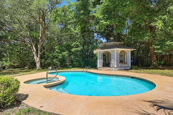 2 Acres of Residential Land with Home for Sale in Crestview, Florida